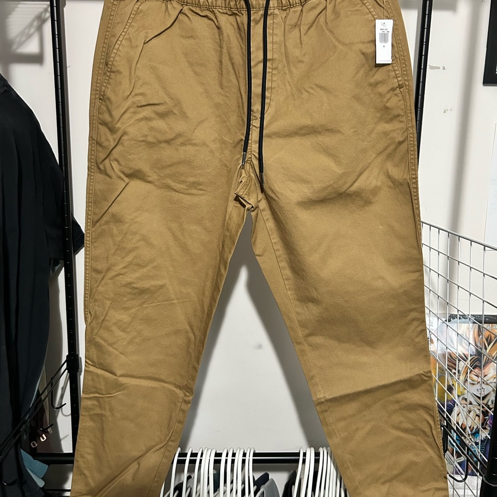 New Old Navy Built-in Flex Modern Jogger Pants for Men - Medium - Dark Tan